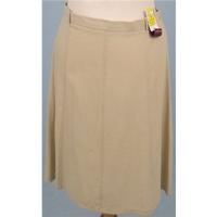 BNWT Marks & Spencer size 16 stone skirt