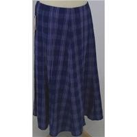 BNWT M&S, size 14 blue & purple checked skirt