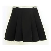 BNWT River Island Size 10 Black Pleated Skirt