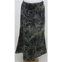 bnwt per una size 12 grey mix patterned skirt
