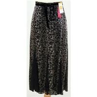 BNWT Marks & Spencer size 10 shiny brown animal print skirt