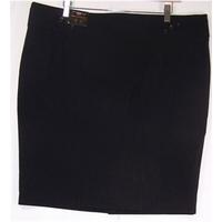 BNWT New Look size 18 black skirt