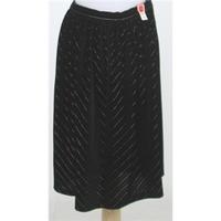 bnwt vintage st michael size 18 black gold skirt