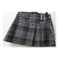 BNWT - Stark - Size: 8 - Grey - Mini skirt