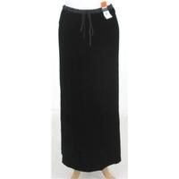 BNWT M&S Size: 10 black velvet long skirt