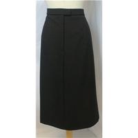BNWT Finn Karelia size: 20 grey calf length skirt