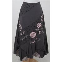 bnwt per una size 14l brown embroidered skirt