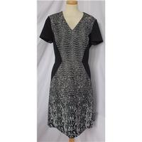 bnwot speziale per una size 10 blackwhite calf length dress