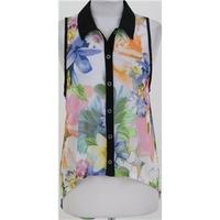BNWT Paint It Red, size S multi-coloured floral sheer sleeveless blouse