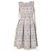 BNWT Marks and Spencer Size 8 White and Black Tribal Pattern Fit and Flare Dress