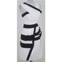 BNWT: Reiss: Size 6: Monochrome sleeveless dress