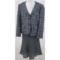 BNWT Bianca, size 16 grey checked lightweight skirt suit