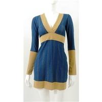 BNWT Vicky Martin One Size Blue & Gold Dress