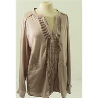 BNWT H&M Blouse. Beige Pink. Size 18 UK H&M - Beige - Blouse