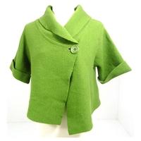 BNWT Peruzzi Size 12 High Quality Soft and Luxurious Wool Blend Citrus Green Short Shrug