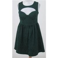 BNWT: Glamourous: Size S: Green jacquard sleeveless dress