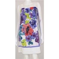 BNWT Derby Size L Floral Hand Embellished Linen Dress