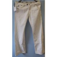 BNWT Mish Mash size 10 long white women\'s jeans