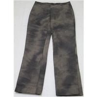 BNWT Bruuns Bazaar, W28/L31 brown checked trousers