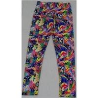 BNWT Front Row Society, size S multi-coloured patterned leggings