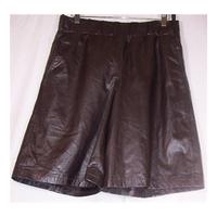 BNWT ASOS size 10 brown leather shorts