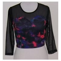 BNWT Evil Twin, size M black mix contrast cropped top