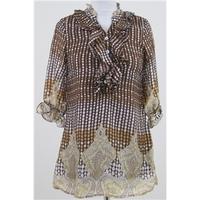 bnwt geb size s brown patterned blouse