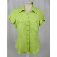 BNWT - Marks & Spencer - Size: 10 - Green - Short sleeved shirt