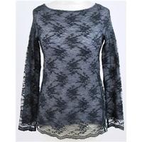 BNWT Zaraknit, size small, black lacy top