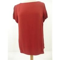BNWT M&S Size 8 Red Top
