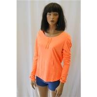 BNWT H&M Medium Fluorescent Orange Sports Top