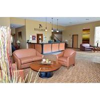 Boulders Inn & Suites