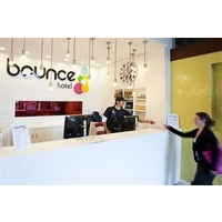 bounce sydney hostel