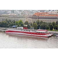 Botel Albatros