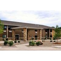 Boulders Inn & Suites