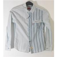 boys levi strauss co size 8 blue and white stripped shirt