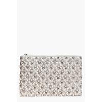 Boutique Scalloped Bridal Beaded Clutch - cream