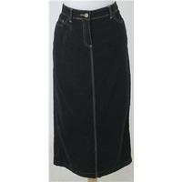 boden size 12l black denim calf length skirt