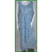 Bogner - Size 14 - Blue Floral Patterned - Summer dress
