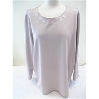 Bon Marche - Beige - Long sleeved Top - Large