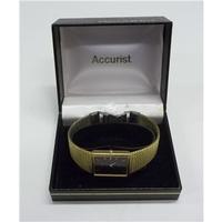 boxed accurist size small gold coloured watch