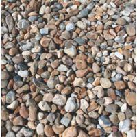 B&Q Brown Naturally Rounded Decorative Gravel 790kg Bulk Bag