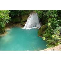 Breathtaking Waterfalls Tour: Dunn\'s River and Blue Hole
