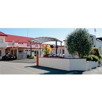 Brougham Heights Motel