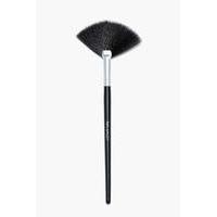 Brush - black