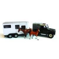 britains 116 land rover and horse trailer set