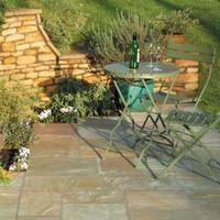 bradstone natural sandstone paving autumn green patio pack 522 m2 per  ...