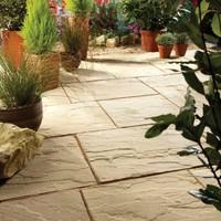 bradstone ashbourne paving cotswold patio pack 567m2 per pack