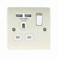 British General 13A Cream Switched Socket & 2 x USB