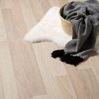 Broome Natural Oak Effect Laminate Flooring 1.996 m² Pack